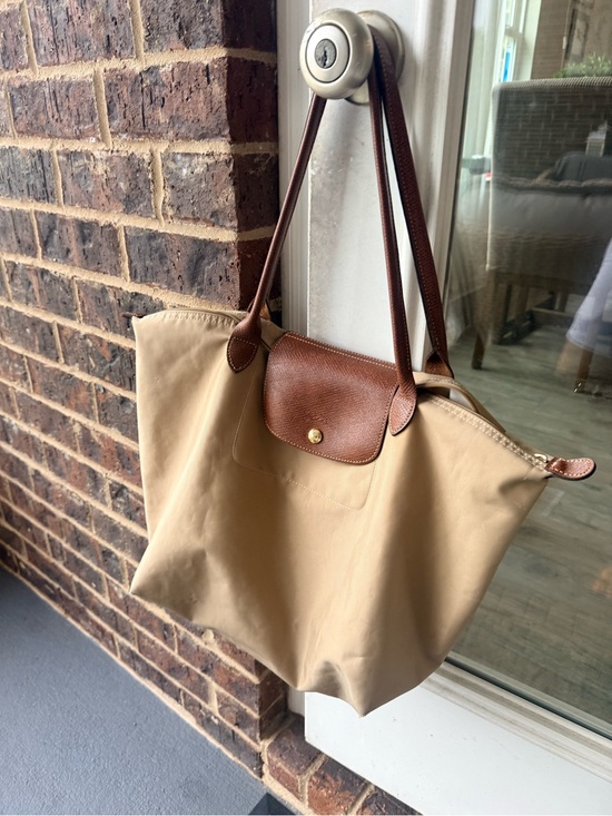 Longchamp Handbags - Longchamp pliage